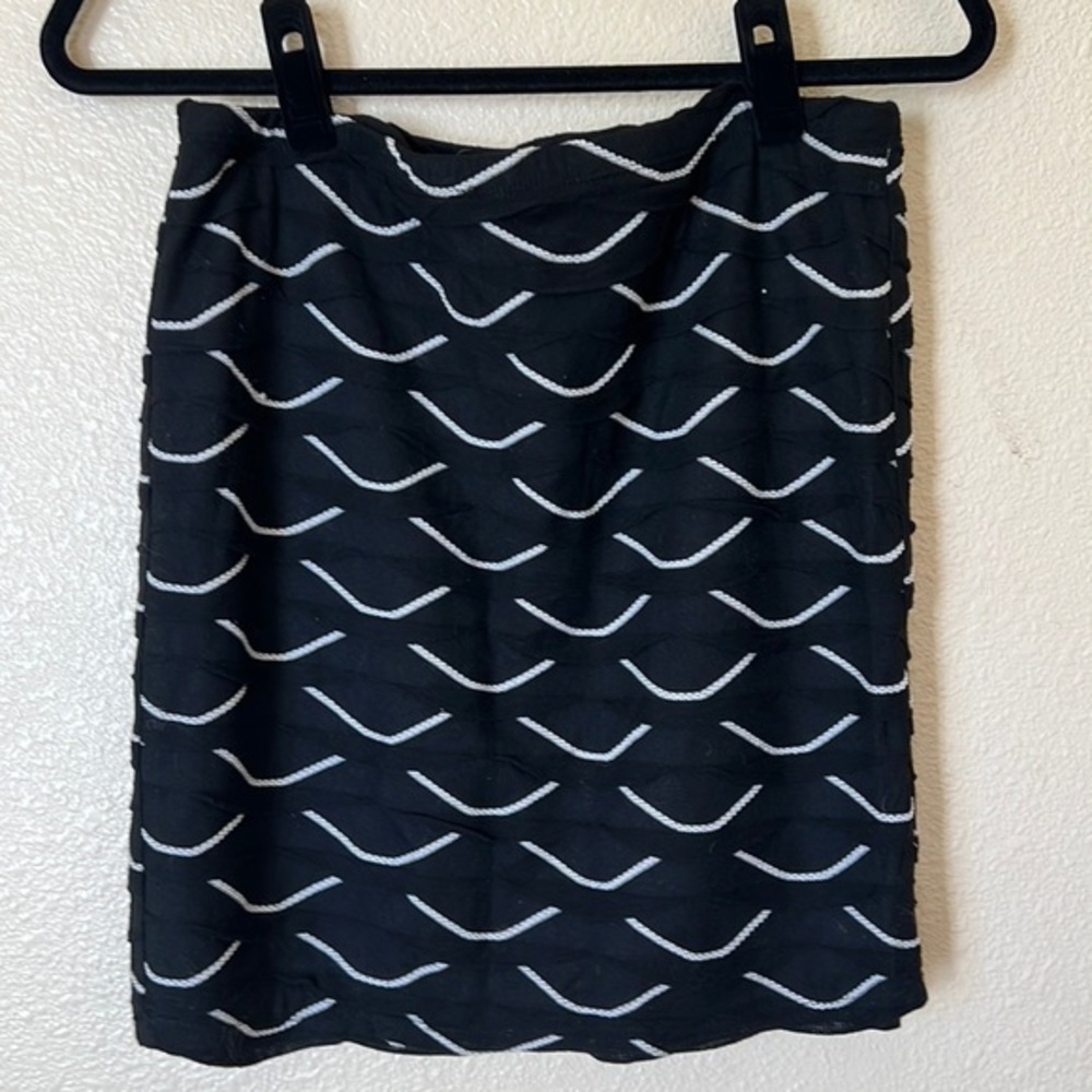 Black pencil skirt